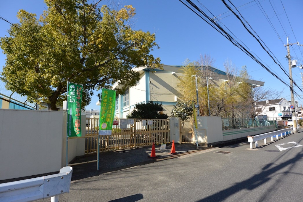 小学校　寝屋川市立池田小学校（小学校）まで587m