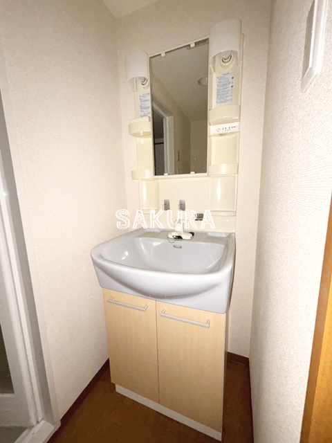 洗面設備　忙しい朝には欠かせない洗面所です♪