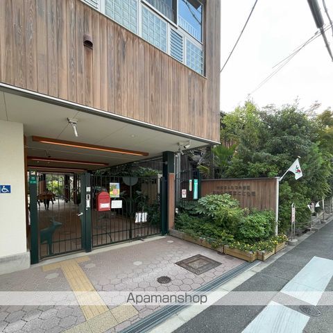幼稚園・保育園　ながいけ認定こども園（幼稚園・保育園）まで166m