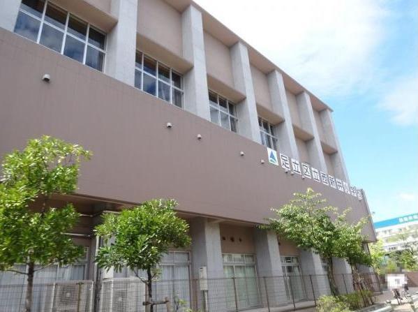 小学校　足立区立西新井小学校（小学校）まで350m