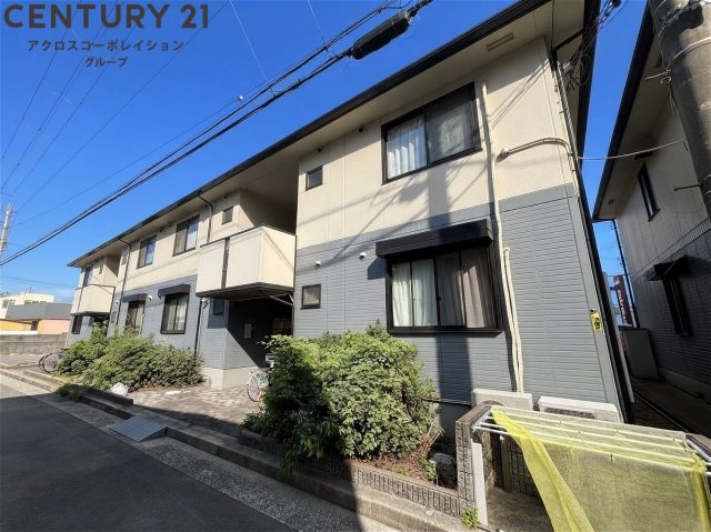 建物外観　敷地内駐車場付きの物件です！