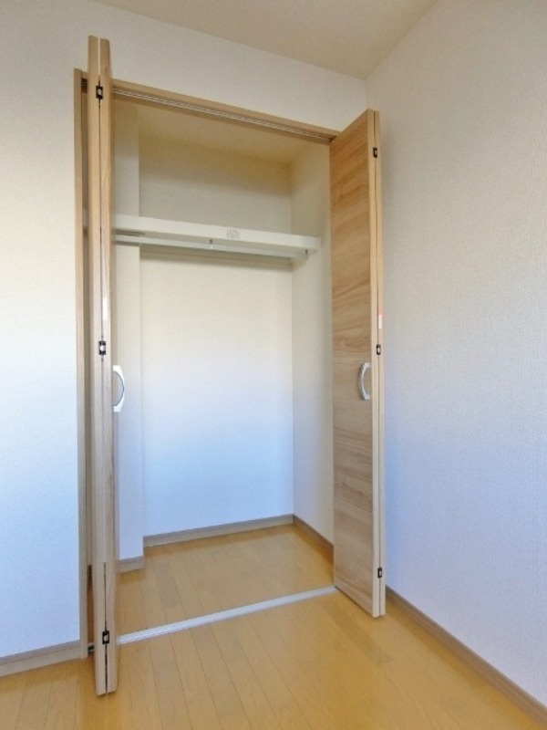 収納　図面と現状に相違がある場合には現状を優先