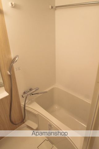 SERENiTE-04の風呂写真