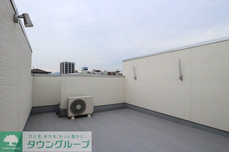 バルコニー　駐車場