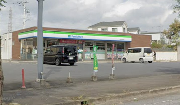 コンビニ　ファミリーマート 土浦木田余西台店（コンビニ）まで384m