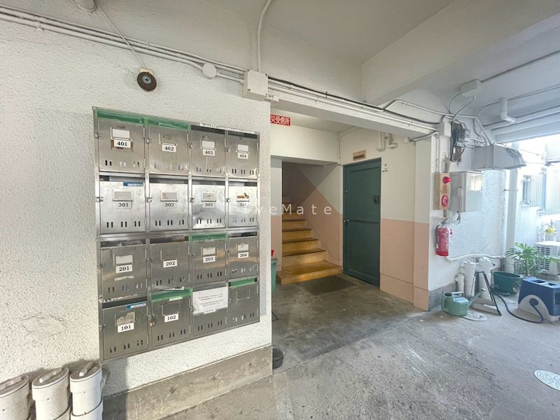 平井マンションの外観写真