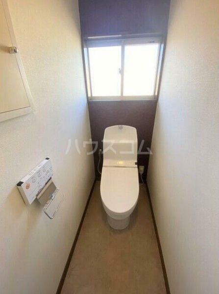 大和田町1丁目貸家のトイレ写真
