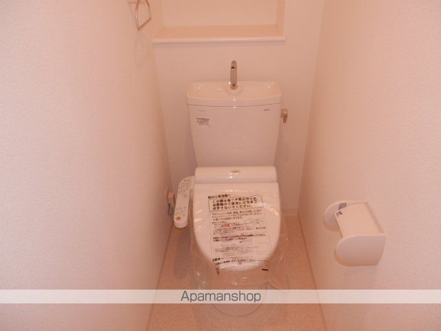 ＪＲ常磐線 松戸駅 徒歩6分 14階建 築14年のトイレ写真