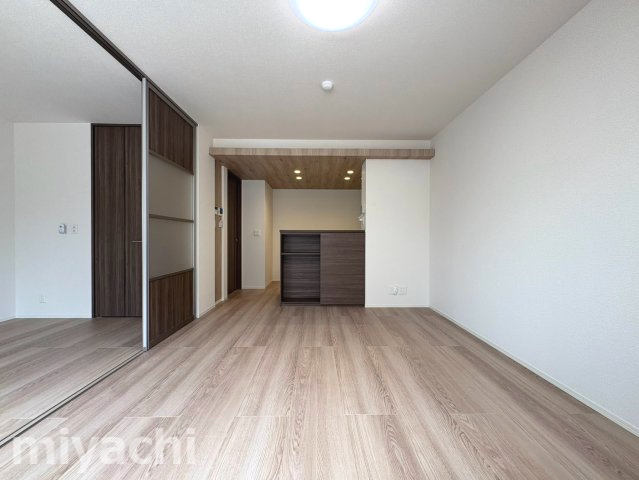 ＪＲ高徳線 佐古駅 徒歩14分 3階建 築1年の居間写真