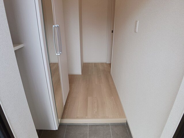 玄関　シンプルで使いやすい玄関です