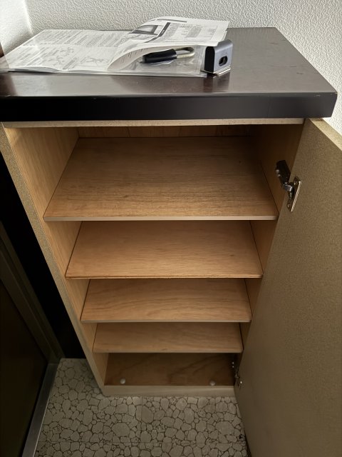 収納　同物件別号室のものです。