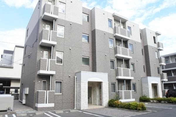 メゾンドファミーユ鶴見緑地IIAの外観写真