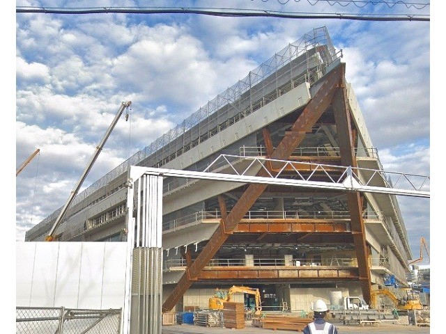 大学・短大　私立追手門学院大学総持寺キャンパス（大学・短大）まで2300m