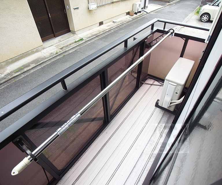 バルコニー　ベランダも広々とご利用していただけます！