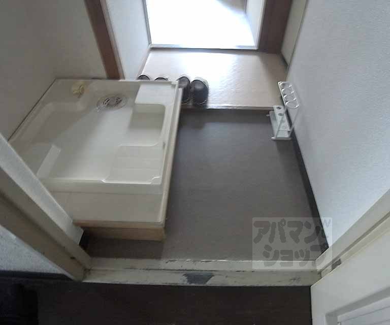 二条グランドハイツの玄関写真