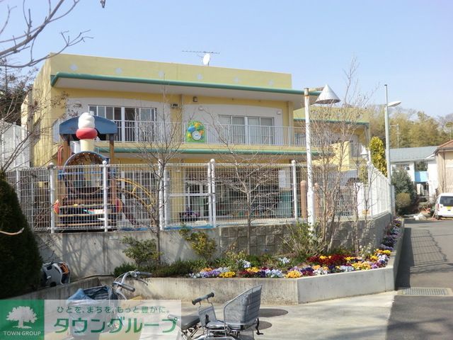 幼稚園・保育園　花の子保育園（幼稚園・保育園）まで390m