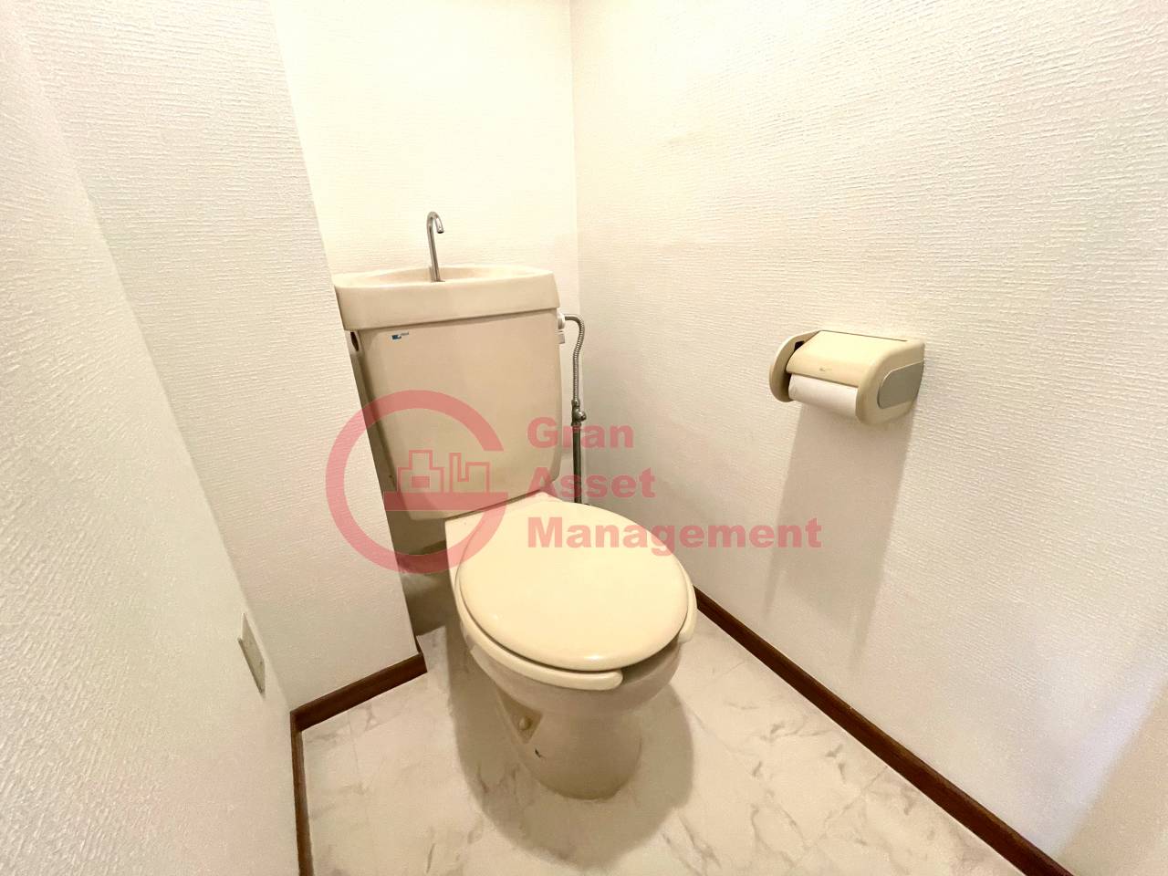 ダイアパレス県庁前のトイレ写真