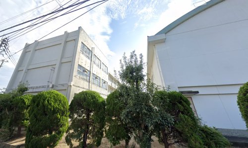 中学校　柳城中学校（中学校）まで802m