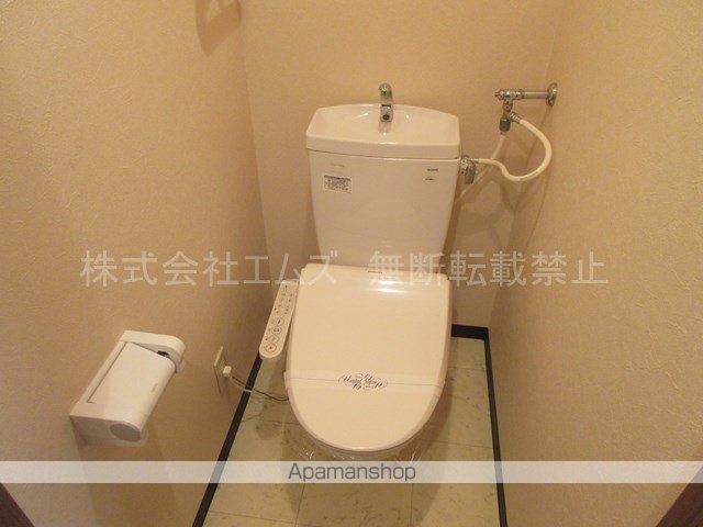 地下鉄東西線 ひばりが丘駅 徒歩9分 4階建 築16年のトイレ写真