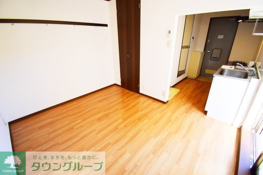 内田マンションの居間写真
