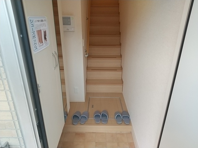 玄関　シューズボックス
