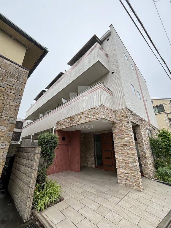 阪急千里線 吹田駅 徒歩5分 築10年
