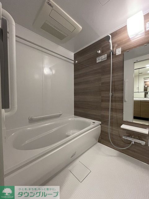 バス・シャワールーム　※写真は同タイプ住戸です。