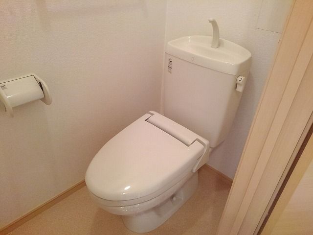 アぺックス 荒子のトイレ写真