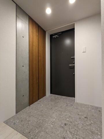 玄関　参考写真