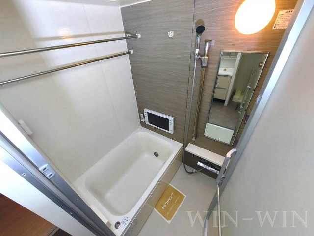バス・シャワールーム　イメージ（同建物内別部屋の写真です）