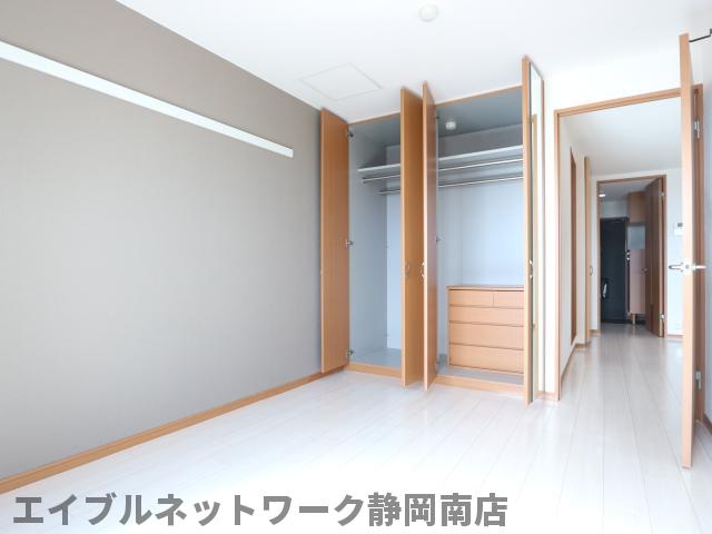 その他設備　個人の部屋や寝室として使える洋室です