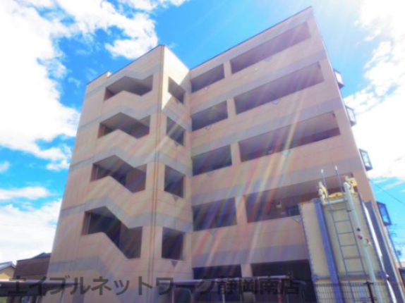 建物外観　おしゃれな外観です