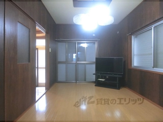 居室・リビング　洋室