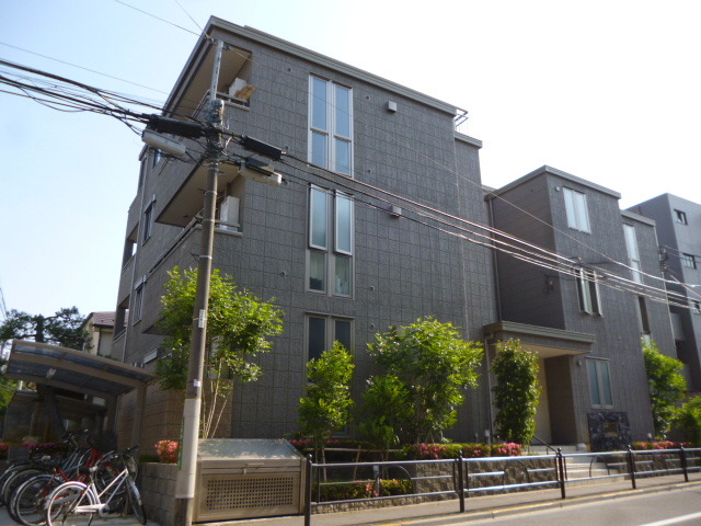 東京都練馬区中村１（マンション）の賃貸物件の外観