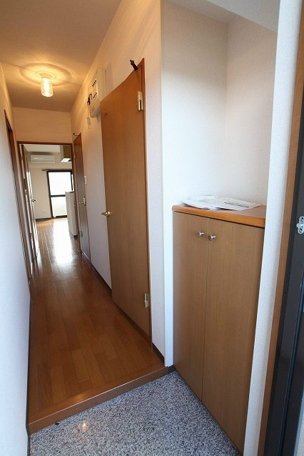 玄関　※他部屋参照