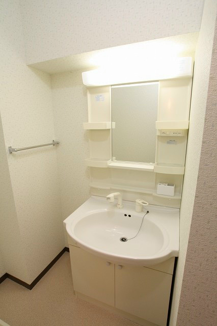 洗面設備　※他部屋参照