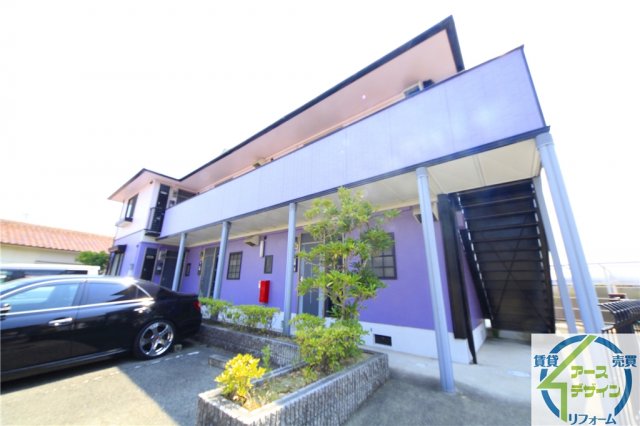 建物外観　外観は落ち着いています