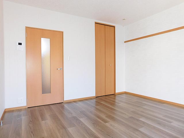 その他部屋・スペース　テラスから見た洋室8.3帖です！