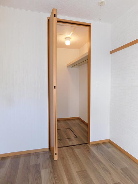 収納　洋室収納は人気のウォークインクローゼット！