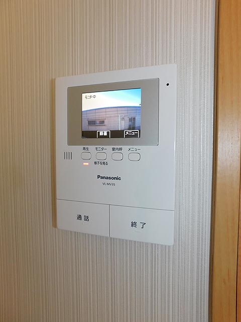 セキュリティ　TVモニターホンで来訪者を確認出来ます！