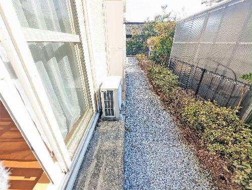 バルコニー　設備・仕様は号室により異なる為、現況を優先致します。