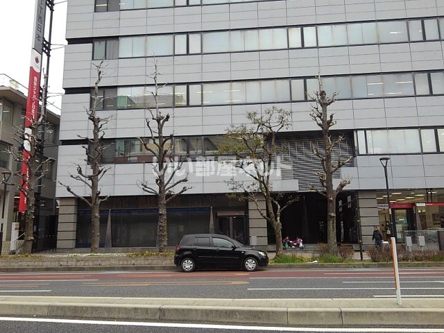 銀行　三菱UFJ銀行久留米支店（銀行）まで633m