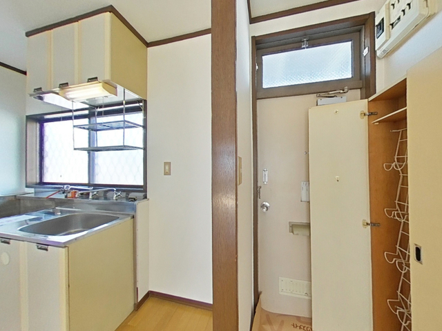 収納　洋室収納※同タイプ参考写真