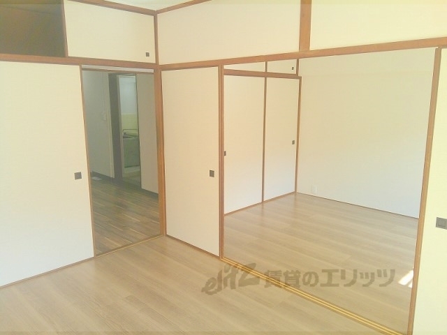 居室・リビング　洋室