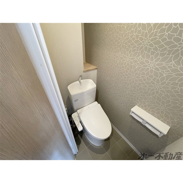 トイレ　トイレ