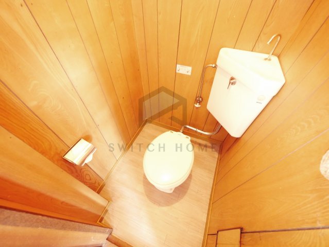 トイレ　コンパクトで使いやすいトイレです