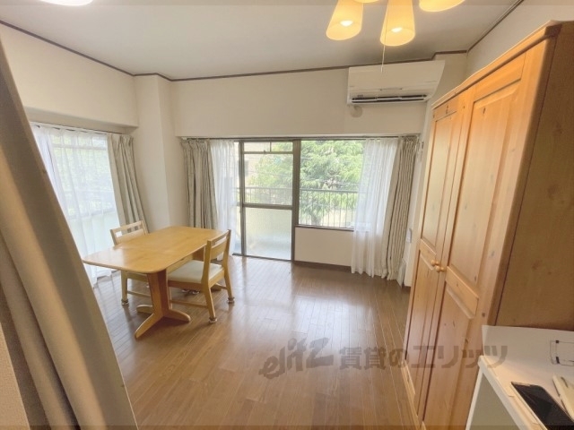 居室・リビング　洋室