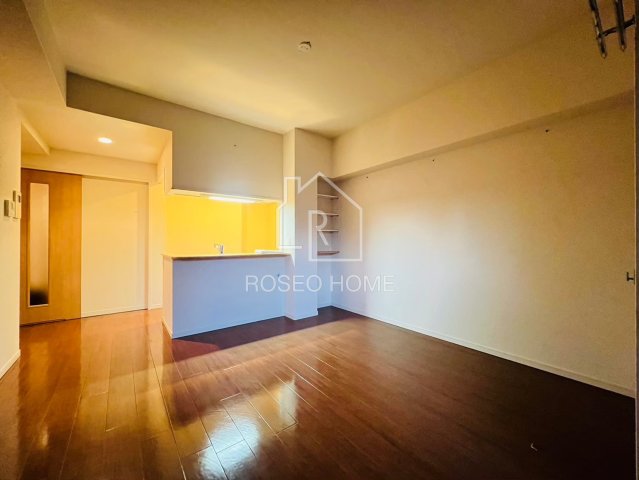 居室・リビング　同マンション別部屋：参考写真