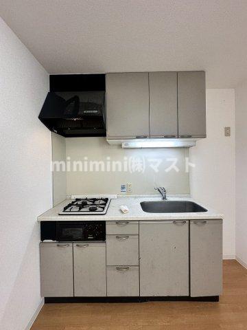 キッチン　※別号室参考写真