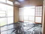 その他部屋・スペース　南西角の和室。陽当たり良好です♪畳表替え済み。